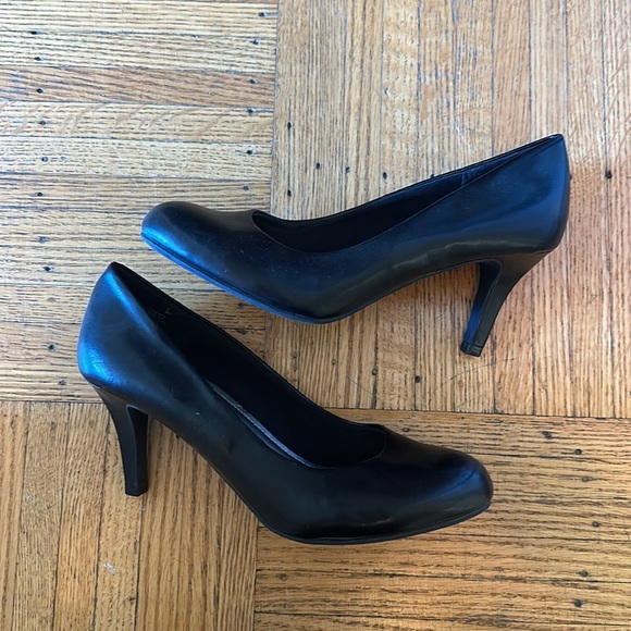 Kitten heels - Picture 2 of 2